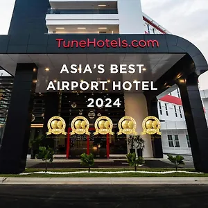 **** Отель Tune Klia-klia2, Airport Transit Малайзия