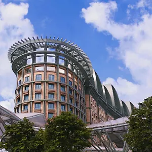 ***** Курортный комплекс World Sentosa - Michael Сингапур